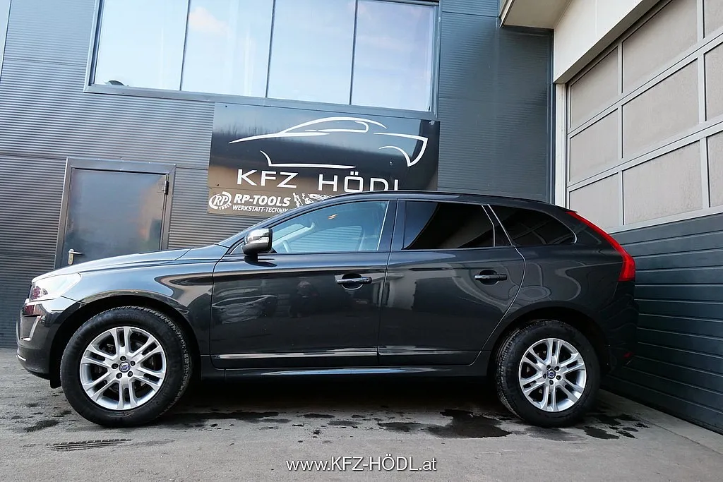 Volvo XC60 D4 Kinetic AWD Image 6