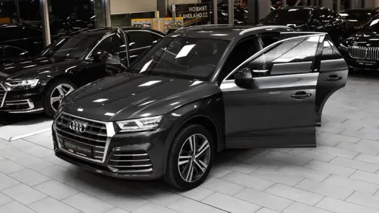 Audi Q5 S line 2.0 TFSI quattro S-tronic