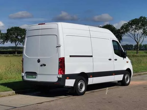 Mercedes-Benz Sprinter 316 Koelwagen L2H2 Image 3